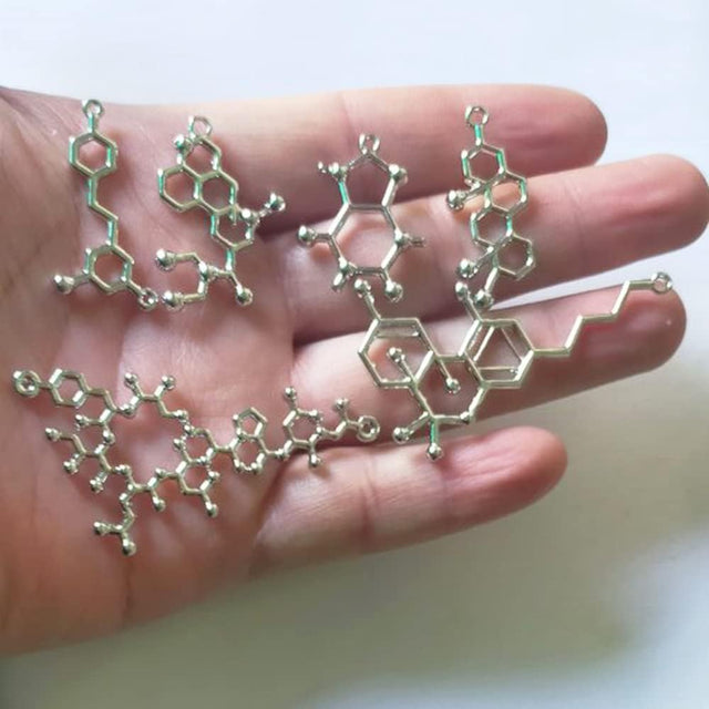 Caffeine/Testosterone/Oxytocin/Thc Molecule Necklace for Women 6Pcs/Set Medical Science Chemistry Topics Charms Pendant Jewelry Making Accessories (6Pcs Silver)