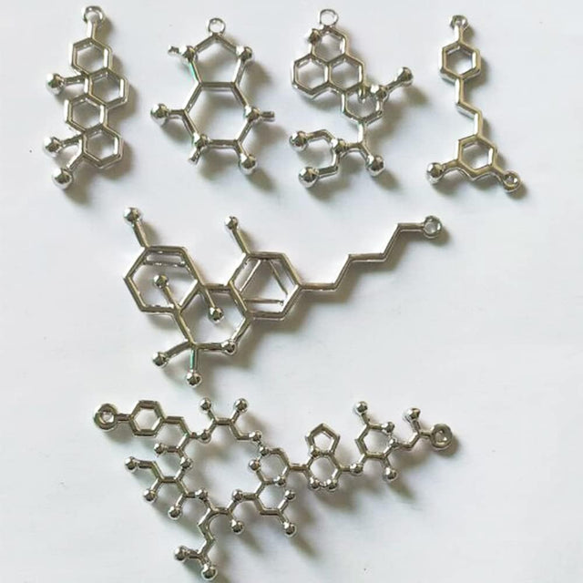 Caffeine/Testosterone/Oxytocin/Thc Molecule Necklace for Women 6Pcs/Set Medical Science Chemistry Topics Charms Pendant Jewelry Making Accessories (6Pcs Silver)