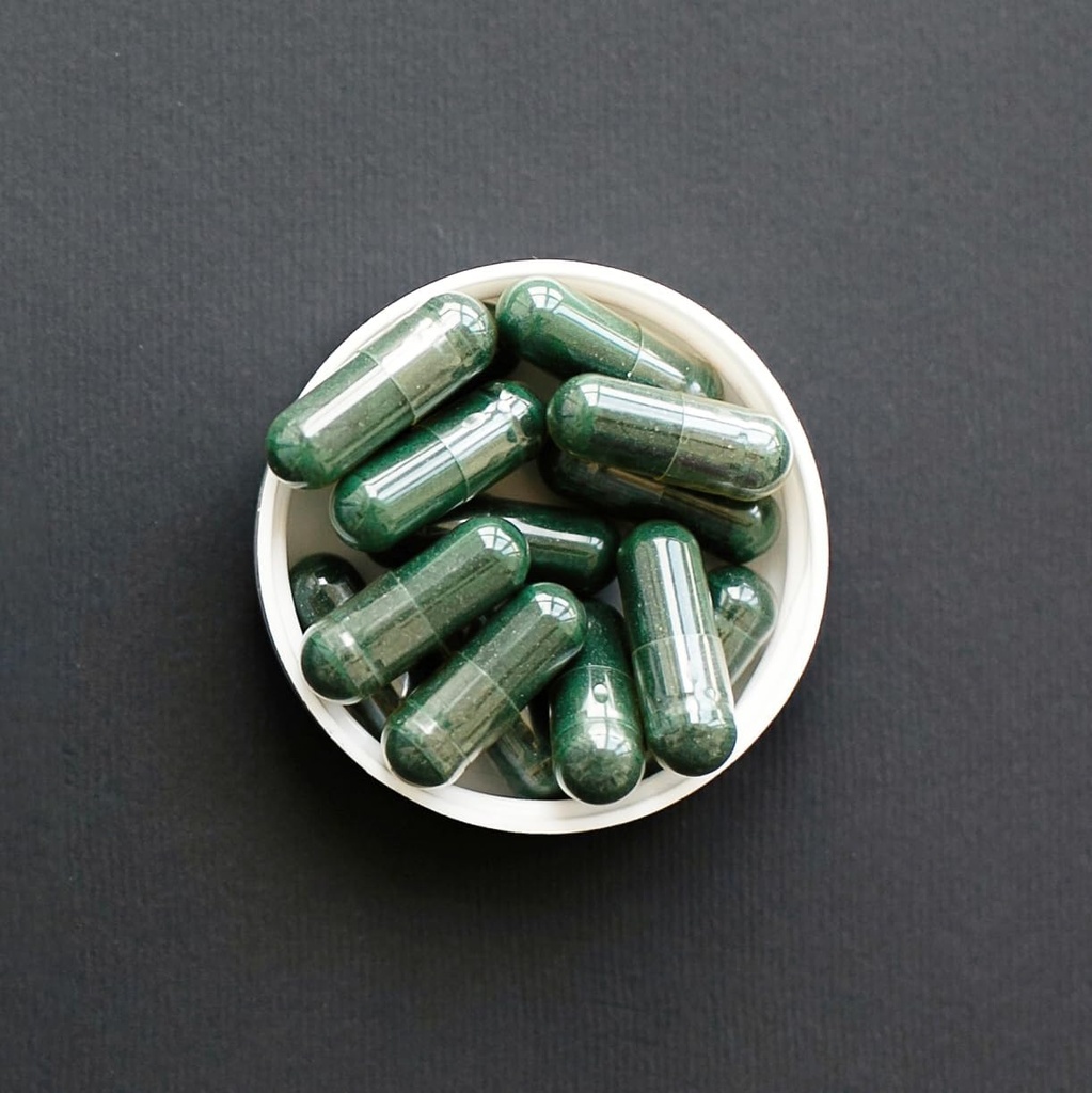 earthborn-elements-spirulina-200-capsule-5.jpg