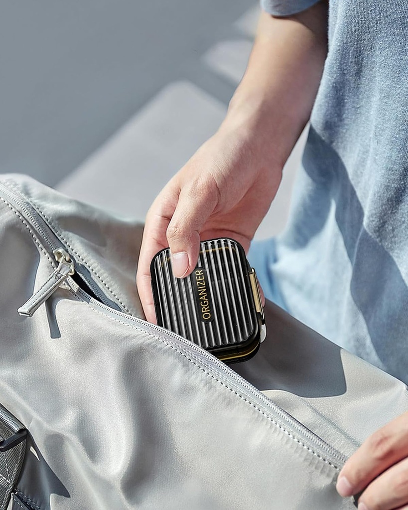 travel-pill-case-small-pill-box-for-purs-6.jpg