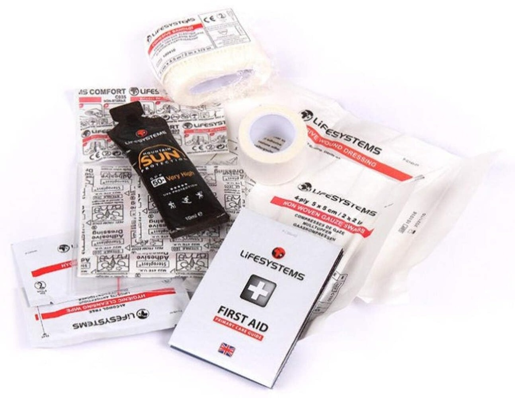 lifesystems-light-dry-nano-first-aid-kit-61SDYlyWMWL.jpg