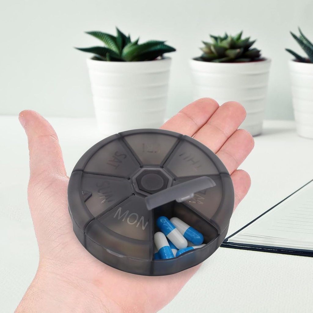 portable-weekly-pill-organizer-7-day-pil-4.jpg