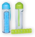 Bouteille d'eau et organisateur de pilules - Bouteille d'eau de voyage de 400ml avec cas de pilule hebdomadaire de 7 jours - Porte-vitamine de planificateur de médecine avec brosse de nettoyage gratuite. Parfait pour les sports et les voyages (Blue)