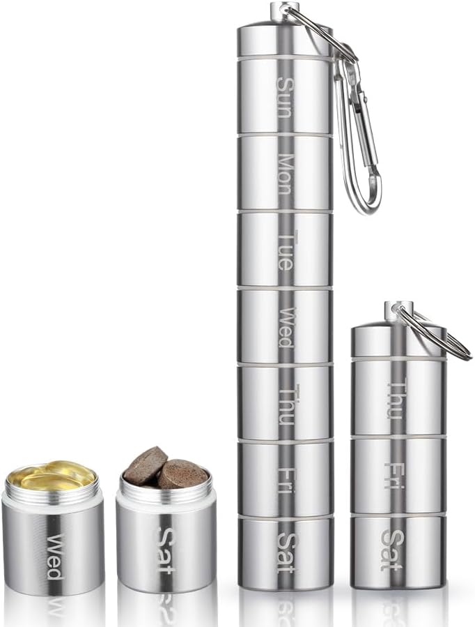 Metal Moisture Proof Weekly Pill Organizer 7 jours 3 fois par jour, en alliage d'aluminium empilable Voyage libre Housse de randonnée Étanche et grand compartiment pour tenir les pilules, les vitamines, l'huile de poisson, Supplément