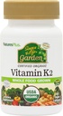 NaturesPlus Source de vie Jardin Vitamine K2-60 Capsules végétaliennes, lot de 2 - Bone Support - certifié biologique, non-OGM, sans gluten - 120 portions totales