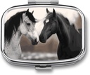 Black and White Horses Square Pill Box, 2 compartiments décoratifs Pocket Pill Box for Pocket or Purse Portable Mini Travel Medicine Tablet Organizer Pill Case