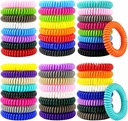 Bracelets déperlants Mosquito 50 Pack, Bandes déperlantes Mosquito emballées individuellement avec stickers déperlants Mosquito 60 Pcs, Bracelets en mousse sans DEET pour adultes et enfants en plein air