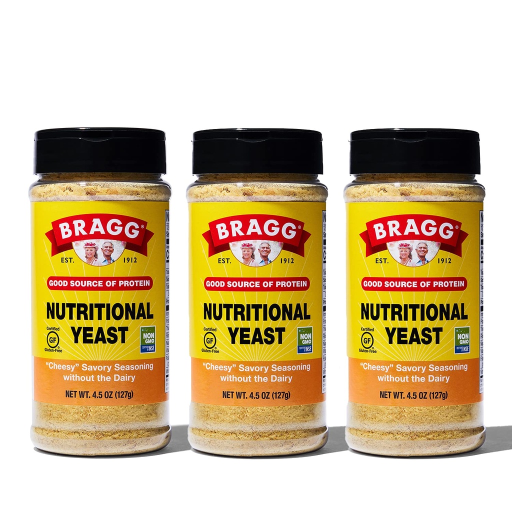 Bragg Assaisonnement des levures nutritionnelles – Fromage végétalien, sans gluten – Bonne source de protéines et de vitamines – Substitut de fromage parmesan savoureux – Non-OGM vérifié, 4,5 onces, 3-Pack