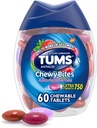 TUMS Chewy Bites Comprimés antiacides pour le soulagement des brûlures d'estomac et le soulagement de l'indigestion acide, baies assorties - 60 Nombre
